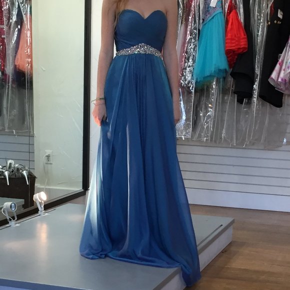 Prom Dress, worn once size 00 - Picture 4 of 7